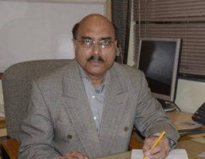 Dr. Saleem Akhtar
